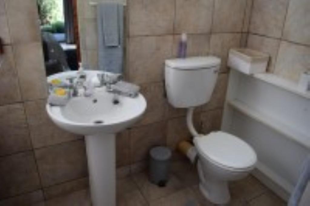 Due South Guest House Langebaan Esterno foto